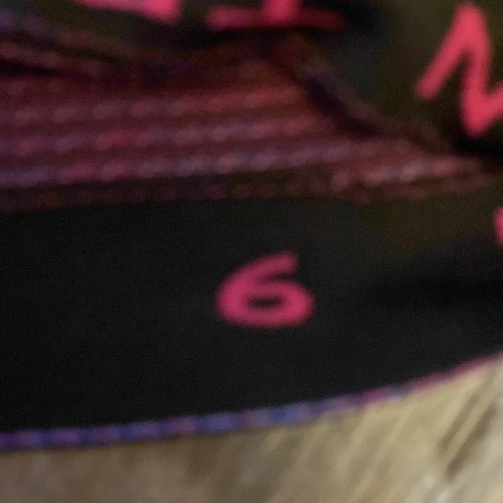 Lululemon swiftly tech racerback EUC - Picture 4 of 6